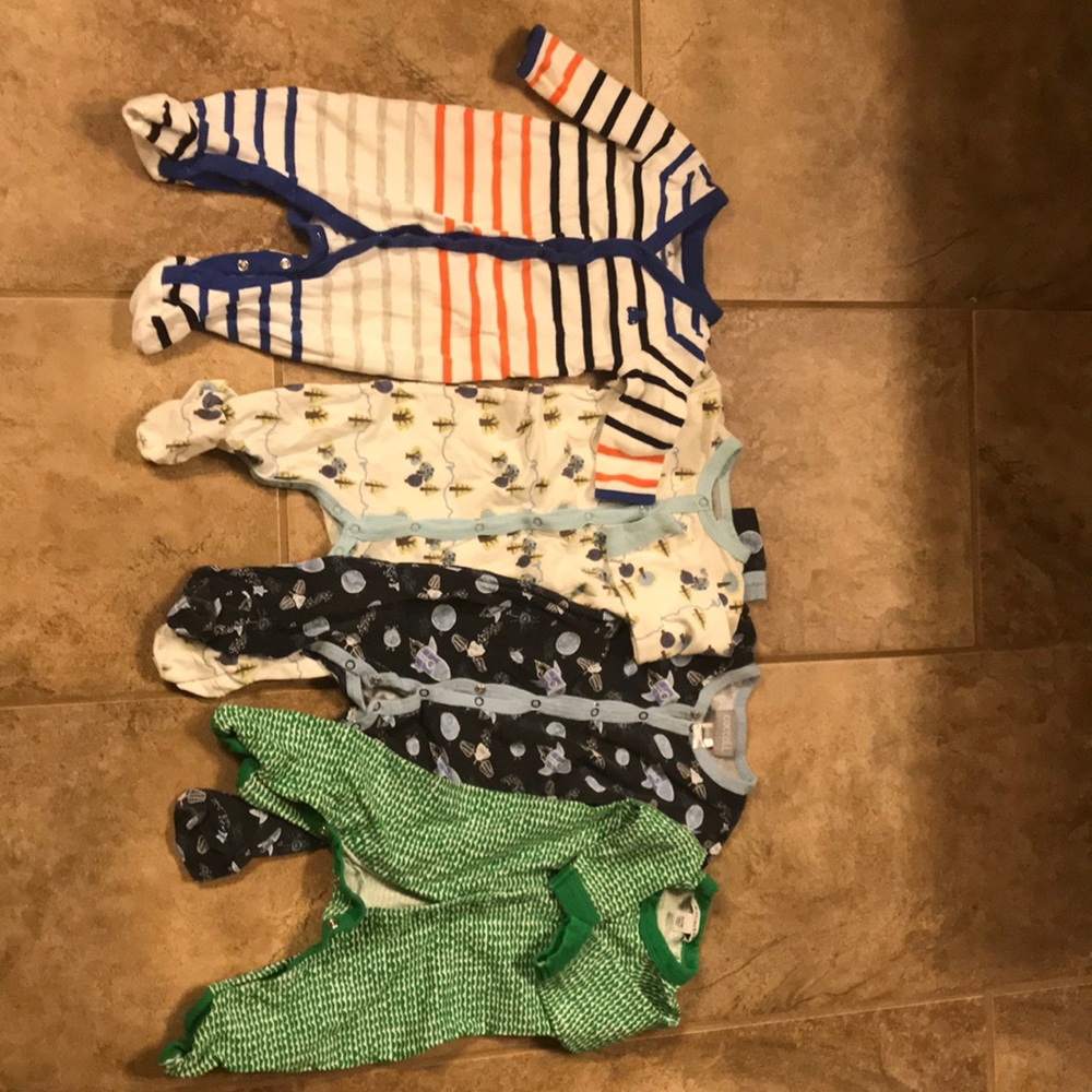 3 mo used footed pajamas-not fleece